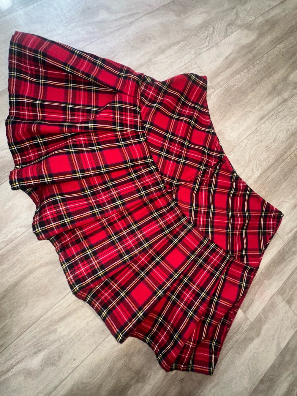 Hot Topic Red Plaid Circle Skater Skirt